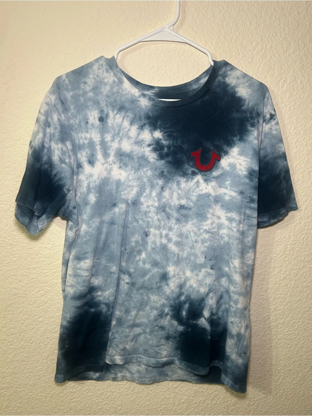 True Religion Blue and White Tie-Dye Buddha Graphic Tee Short Sleeve Urban Mediu